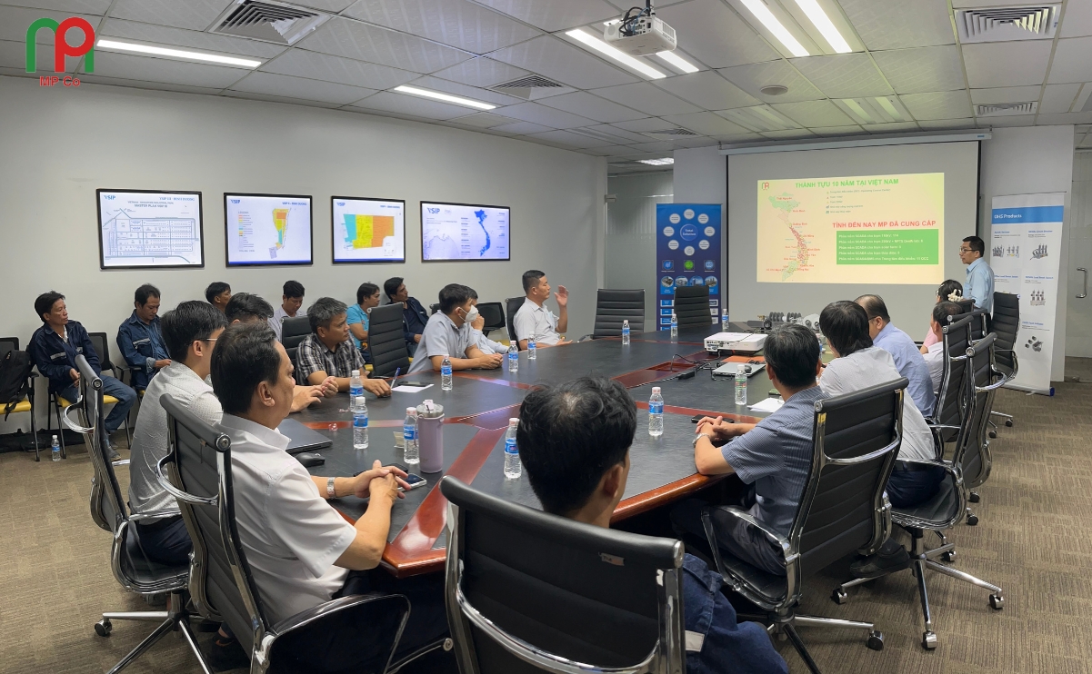 Ngày 08/10/2025, Công ty TNHH Thương mại Mỹ Phương (MPCo) - nhà phân phối chính thức của EATON tại Việt Nam - đã tổ chức thành công buổi hội thảo giới thiệu giải pháp Máy cắt trung thế treo trụ ngoài trời NOVAs 24kV của hãng EATON tại Khu công nghiệp VSIP Bình Dương.
